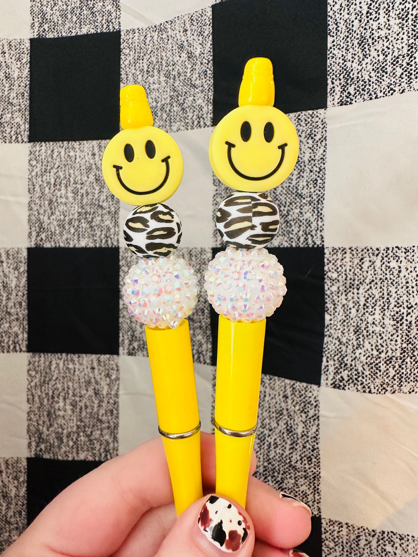 Smiley face pen