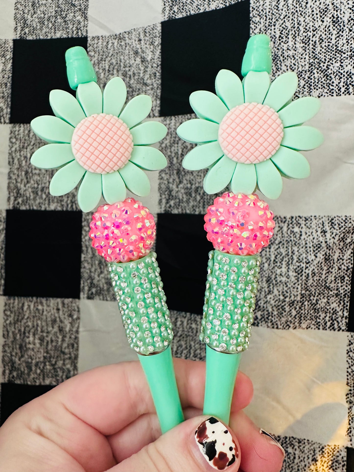 Teal Daisy pen