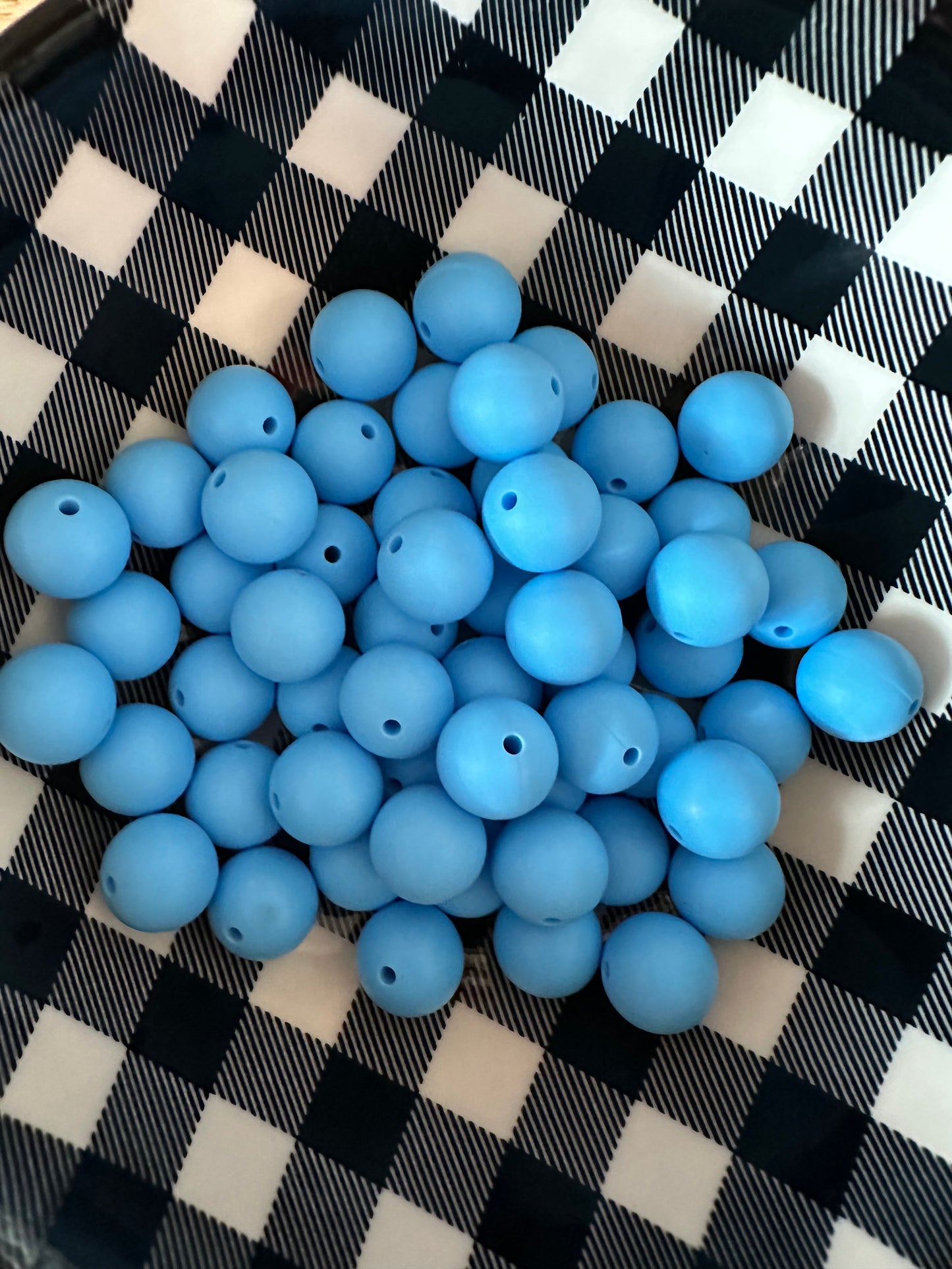 15mm light blue silicone beads (wholesale) pack of 10