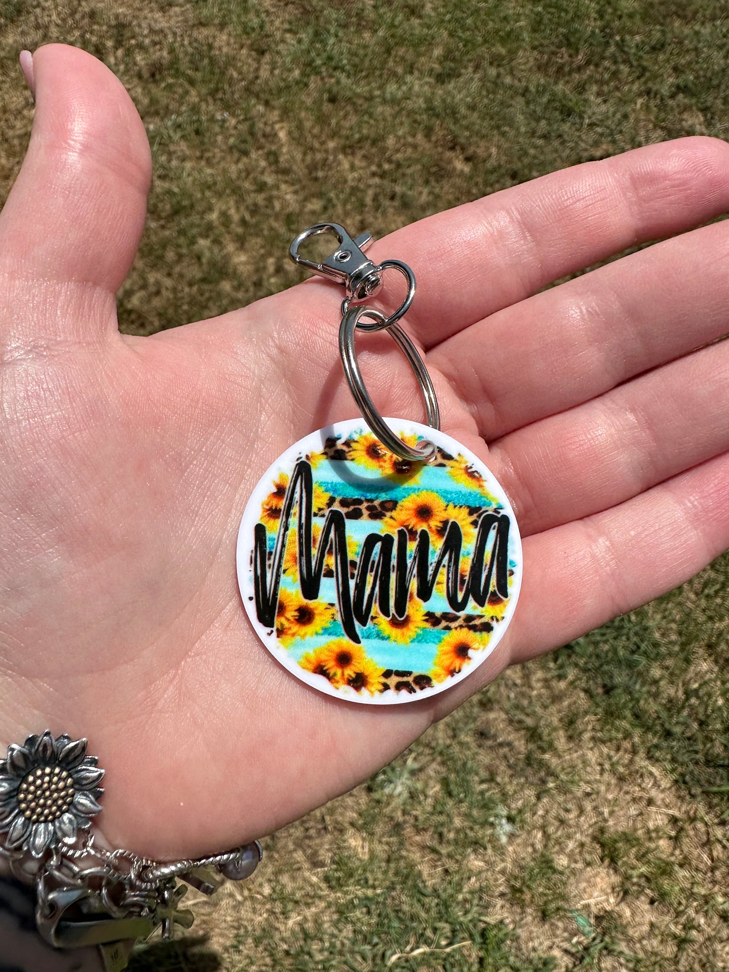 Sunflower Mama keychain